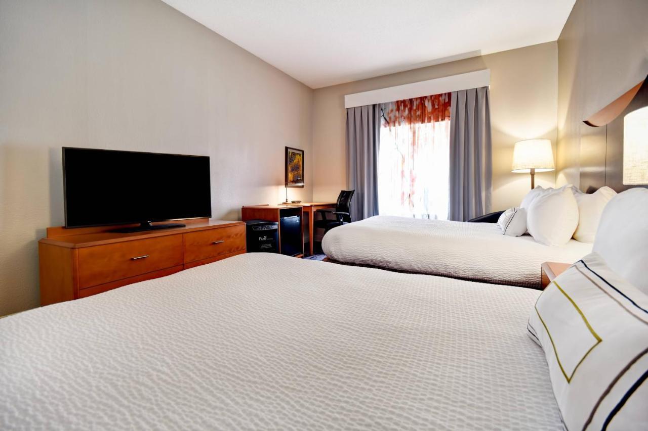 Fairfield Inn & Suites By Marriott Atlanta Kennesaw Exterior foto