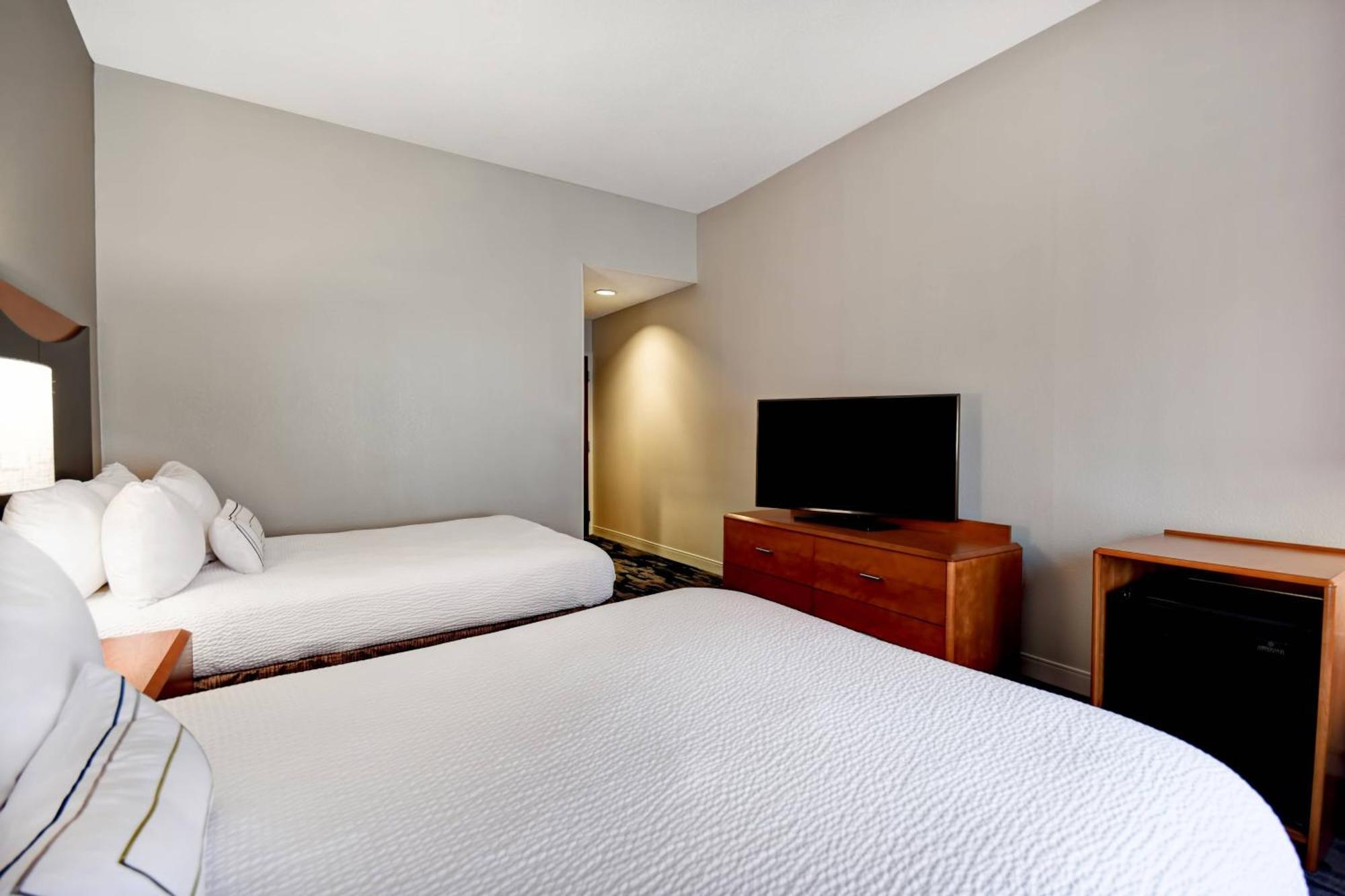 Fairfield Inn & Suites By Marriott Atlanta Kennesaw Exterior foto