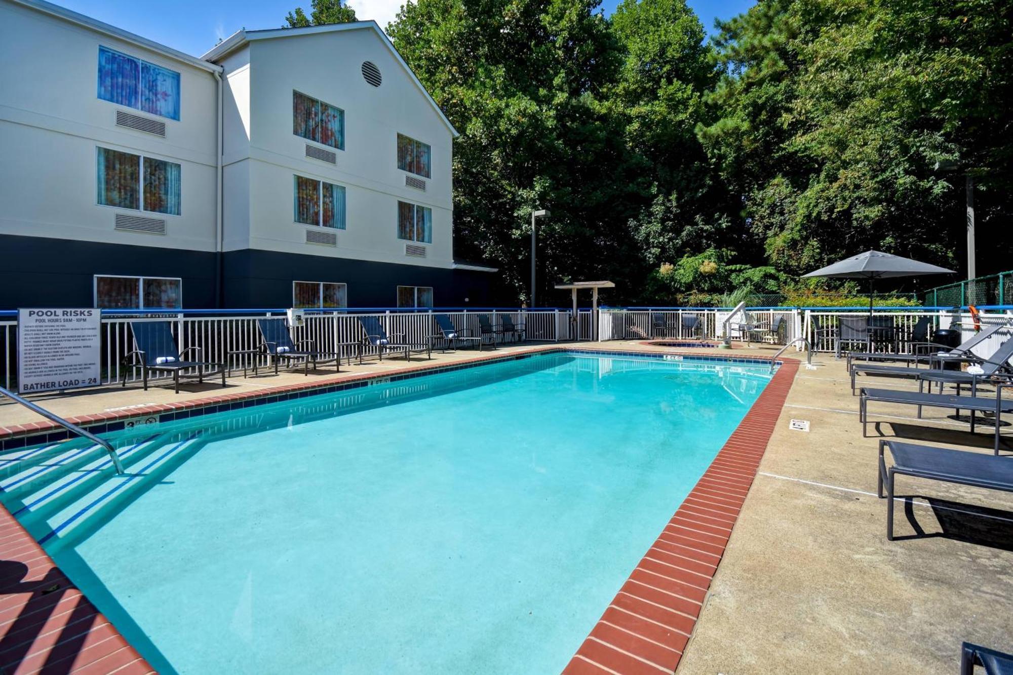 Fairfield Inn & Suites By Marriott Atlanta Kennesaw Exterior foto
